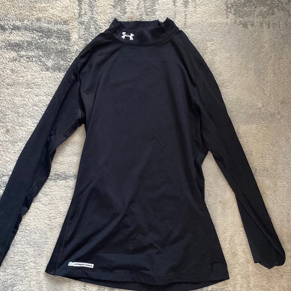 Under armour, long sleeve, size medium, never worn